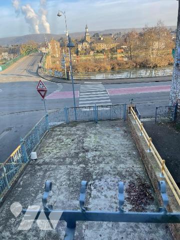 Nouveau mandat, charmante et spacieuse maison de ville située sur la commune de Vireux-Molhain ...