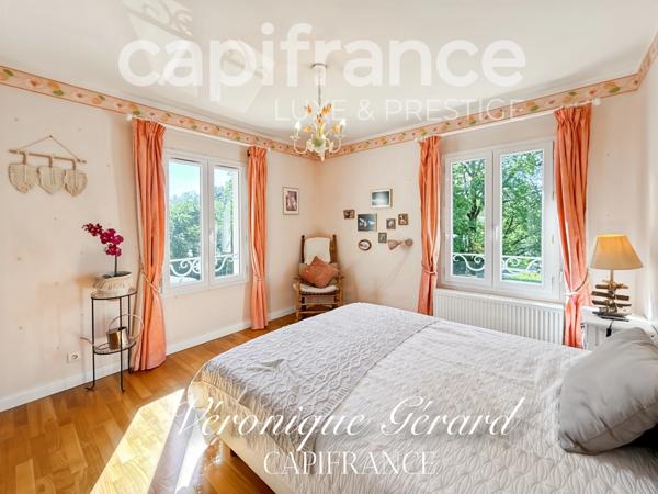 Propriété équestre de prestige de 187 M2 Longère et Installations Equestre à SALLEBOEUF