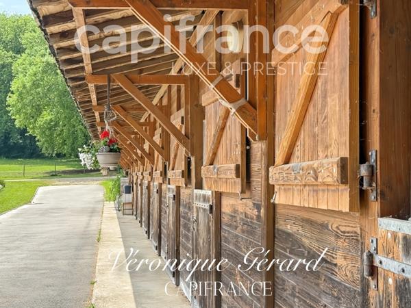 Propriété équestre de prestige de 187 M2 Longère et Installations Equestre à SALLEBOEUF
