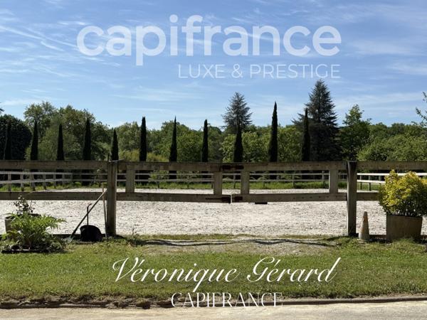 Propriété équestre de prestige de 187 M2 Longère et Installations Equestre à SALLEBOEUF