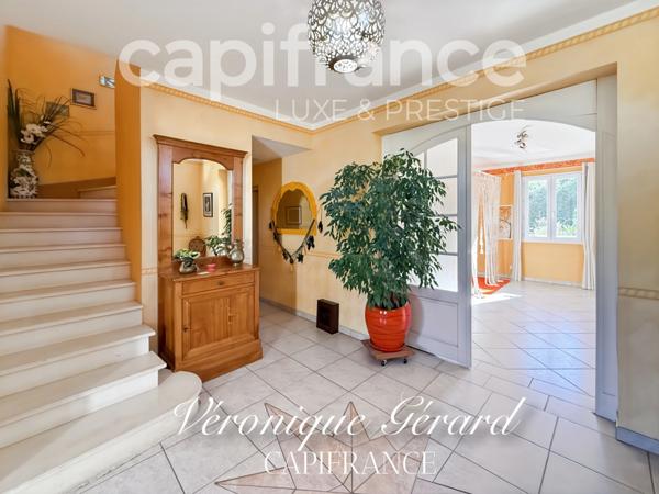 Propriété équestre de prestige de 187 M2 Longère et Installations Equestre à SALLEBOEUF