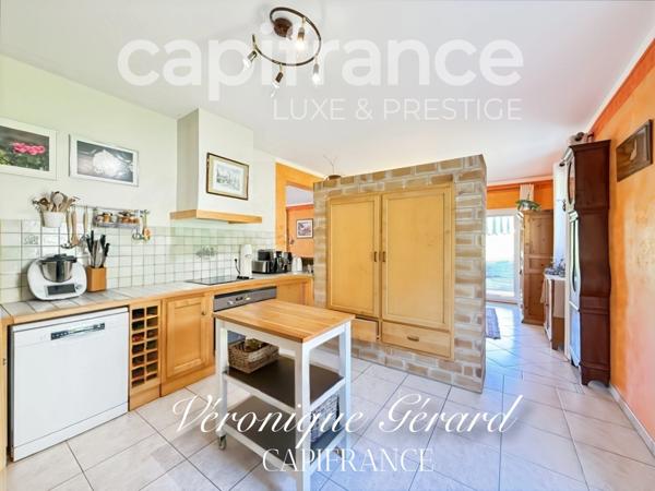 Propriété équestre de prestige de 187 M2 Longère et Installations Equestre à SALLEBOEUF