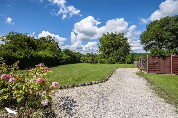 Maison à vendre |  La Rochebeaucourt-et-Argentine |  7 pièces | 198 m²