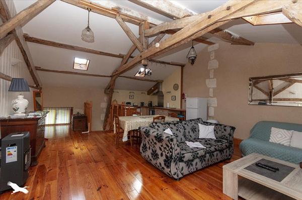 Maison à vendre |  La Rochebeaucourt-et-Argentine |  7 pièces | 198 m²