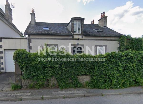 Maison des années 30 - CENTRE VILLE USSEL? Charme et authenticité, 7 pièces , jardin clos