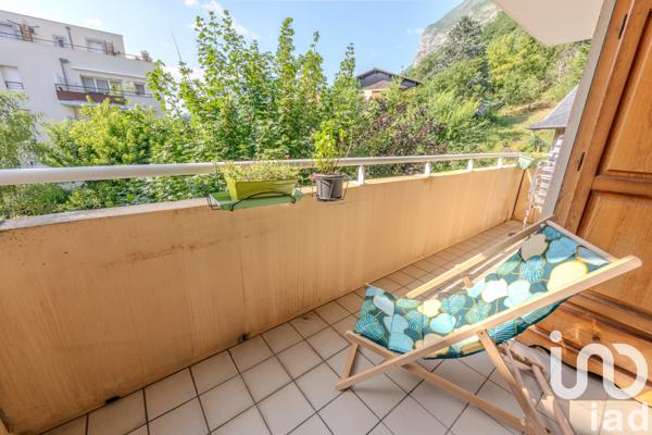 Appartement à vendre 3 pièces 61 m² Saint-Martin-le-Vinoux