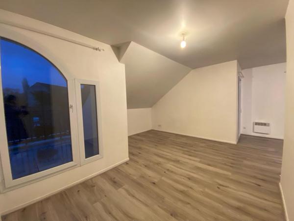 A LOUER : T2 à LILLE • Pellevoisin • 766 € CC • Réf. G244-204
