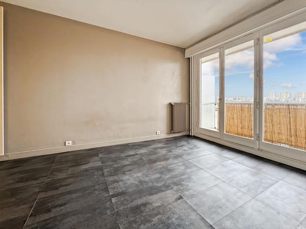 HYPER CENTRE - RESIDENCE DE STANDING - F2