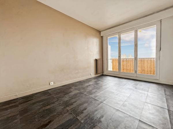 HYPER CENTRE - RESIDENCE DE STANDING - F2