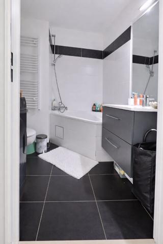 Appartement Colombes 4 pièce(s) 81 m2