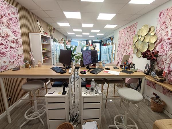 Fonds de Commerce de 58 m² en Plein Centre de Miribel