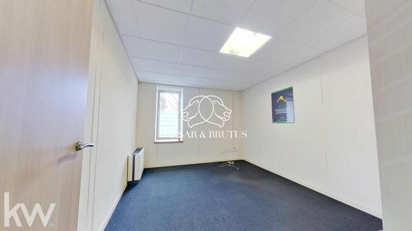 Maison (390 m²) en vente à PANISSIERES