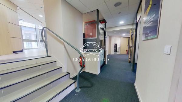Maison (390 m²) en vente à PANISSIERES