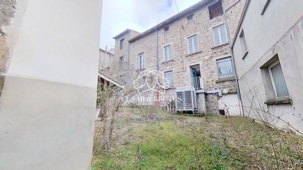 Maison (390 m²) en vente à PANISSIERES