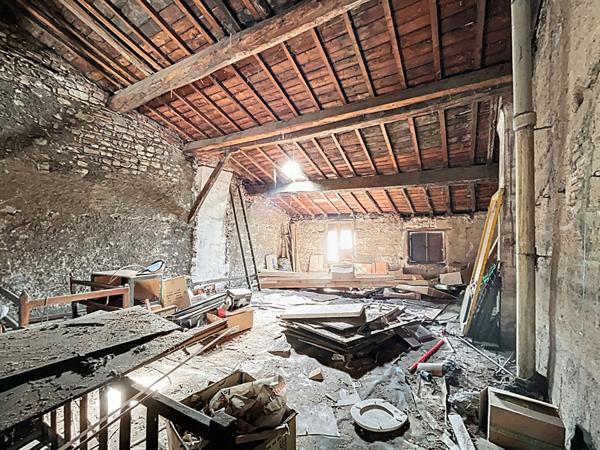 Appartement d'exception à vendre à Montbrison - 270 m² au coeur de la ville