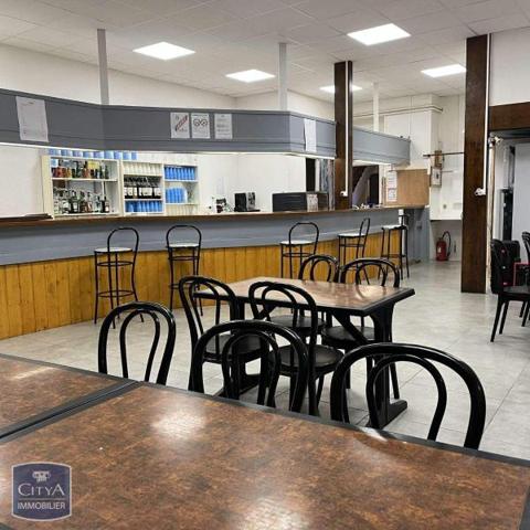 Local commercial à louer 74.84m²