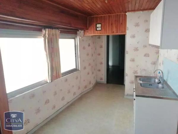 Local commercial à louer 74.84m²