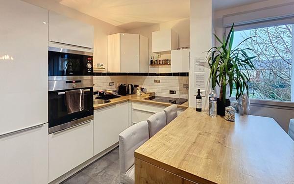 Appartement à vendre    3 pièces • 59,83 m2 Chessy