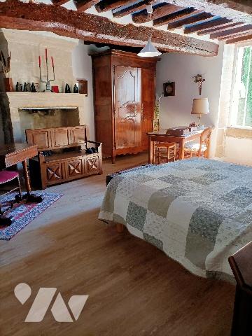 COURSEULLES SUR MER, Maison d'environ 120m² comprenant 4 chambres.