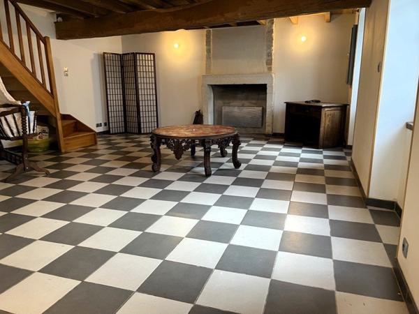 Maison à vendre 140 400 € Mauzé-sur-le-Mignon 3 p 63 m² DPE D