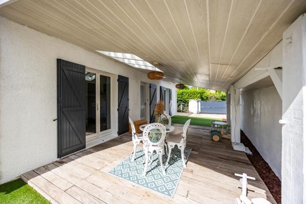 Maison rénovée de plain-pied au calme au Vieux Bourg de Villenave-d'Ornon