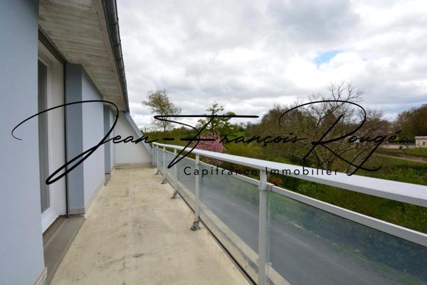 Dans un secteur calme, aux portes de Saint-Lô, maison d'architecte de 155 m² !!!