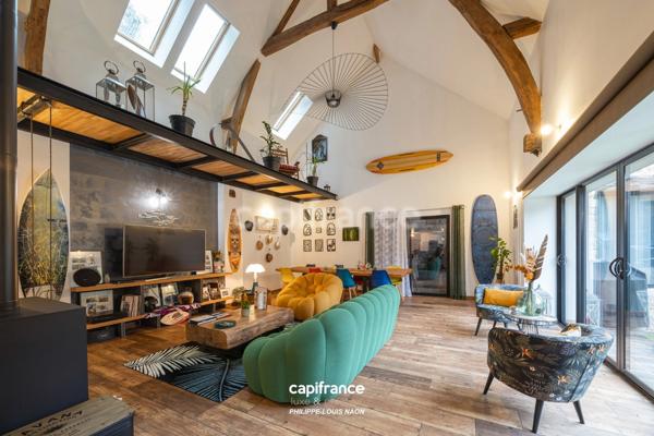 LOFT RÉNOVÉ SITUÉ DANS LE HAUT PRÉMARTINE