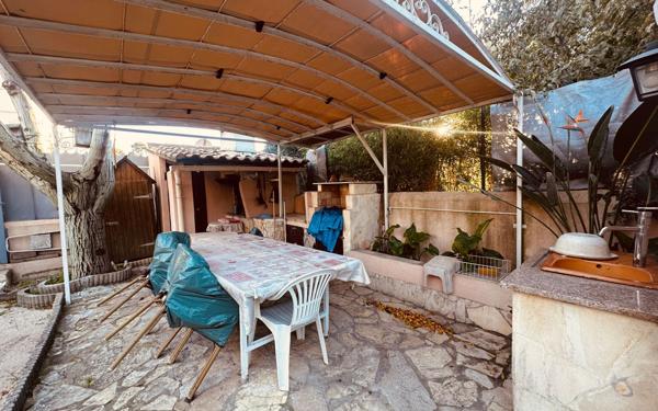 Maison à vendre    3 pièces •  Toulon