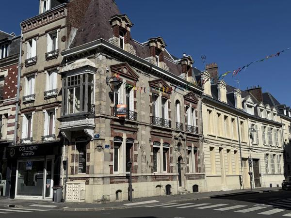 Location Bureau 5 pièces à Saint-Quentin