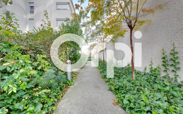 Appartement à vendre    2 pièces • 39,69 m2 Villeurbanne
