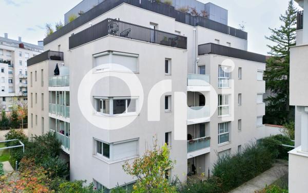 Appartement à vendre    2 pièces • 39,69 m2 Villeurbanne