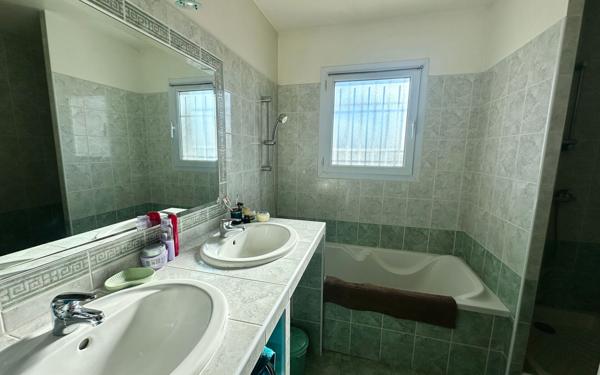 Maison à vendre    5 pièces •  Romans-sur-Isère