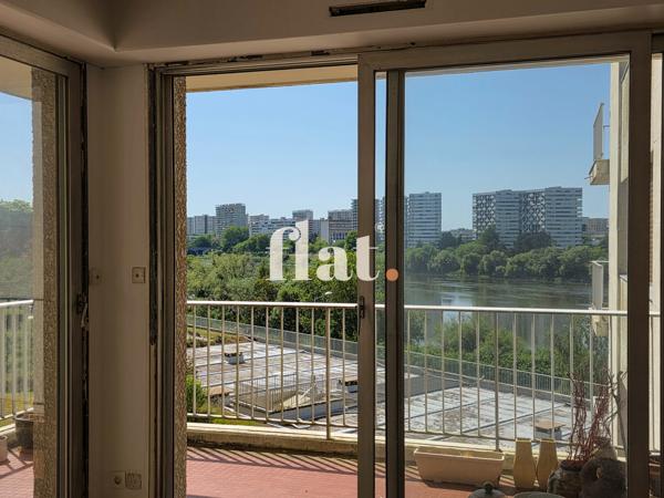 Appartement
                                                                                                                                                                                                                                                                                                                        4 pièce(s)                                                                                                                                                                                                          3 chambre(s)                                                                                                                                                                                                          141.51  m²