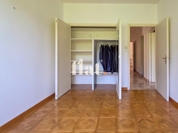 Appartement
                                                                                                                                                                                                                                                                                                                        4 pièce(s)                                                                                                                                                                                                          3 chambre(s)                                                                                                                                                                                                          141.51  m²