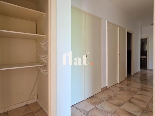 Appartement
                                                                                                                                                                                                                                                                                                                        4 pièce(s)                                                                                                                                                                                                          3 chambre(s)                                                                                                                                                                                                          141.51  m²