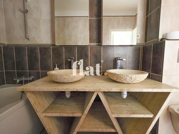 Appartement
                                                                                                                                                                                                                                                                                                                        4 pièce(s)                                                                                                                                                                                                          3 chambre(s)                                                                                                                                                                                                          141.51  m²