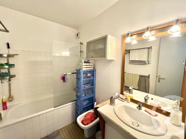 Appartement T3 à vendre  3 pièces - 77,70 m2 ST GILLES CROIX DE VIE - 85