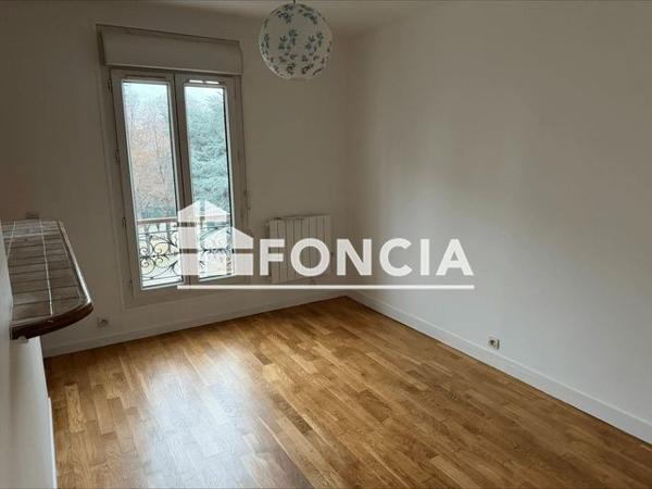 Location Appartement 2 pièces 32.3 m² - 10 RUE EBELMEN Paris 75012