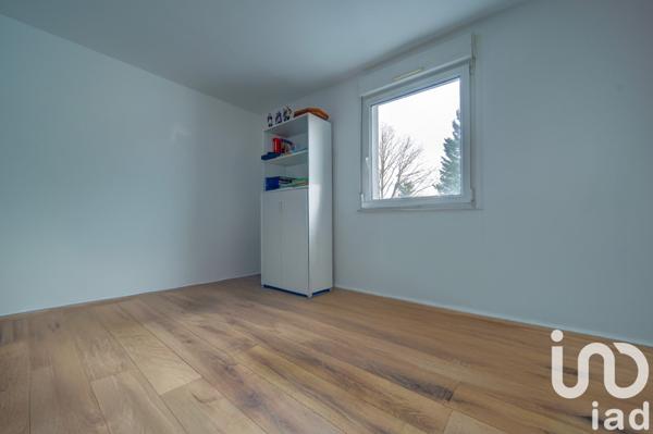 Maison 7 pièces de 191 m² à Marly (57155)