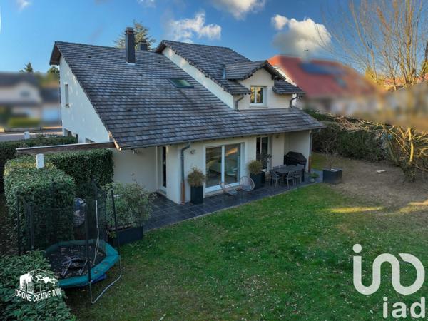 Maison 7 pièces de 191 m² à Marly (57155)