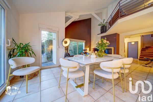 Maison 7 pièces de 191 m² à Marly (57155)