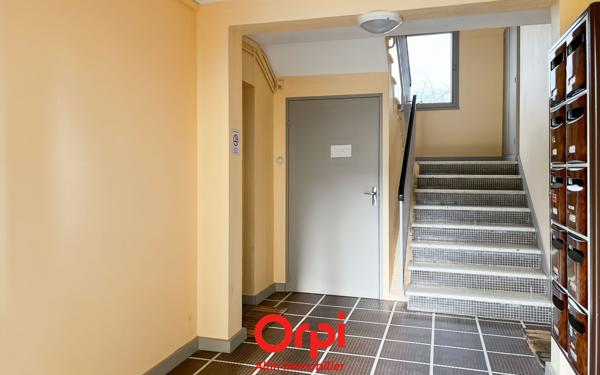 Appartement à vendre    3 pièces • 71,29 m2 Désertines