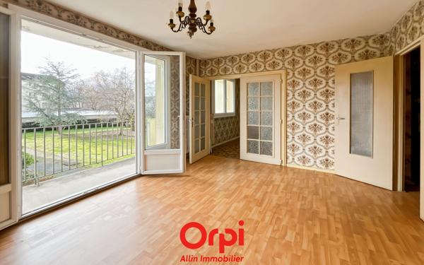 Appartement à vendre    3 pièces • 71,29 m2 Désertines