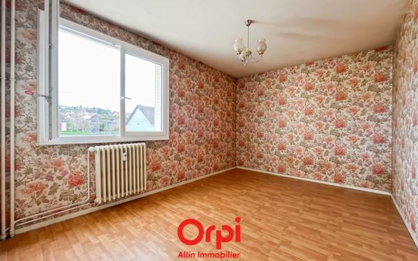 Appartement à vendre    3 pièces • 71,29 m2 Désertines