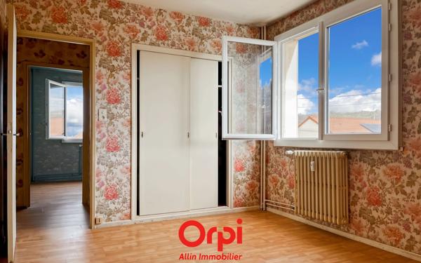 Appartement à vendre    3 pièces • 71,29 m2 Désertines