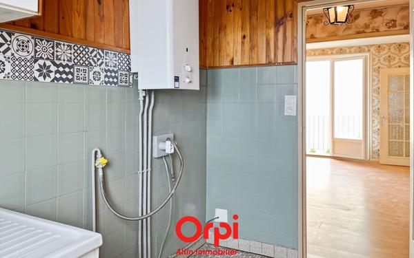 Appartement à vendre    3 pièces • 71,29 m2 Désertines