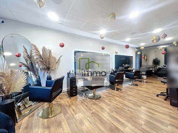 Local commercial Faches Thumesnil