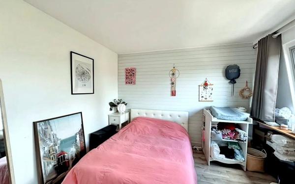 Appartement à vendre    5 pièces • 101,84 m2 Créteil