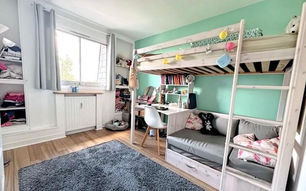 Appartement à vendre    5 pièces • 101,84 m2 Créteil