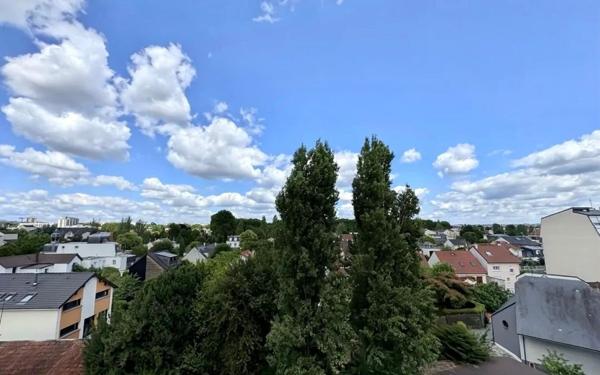 Appartement à vendre    5 pièces • 101,84 m2 Créteil